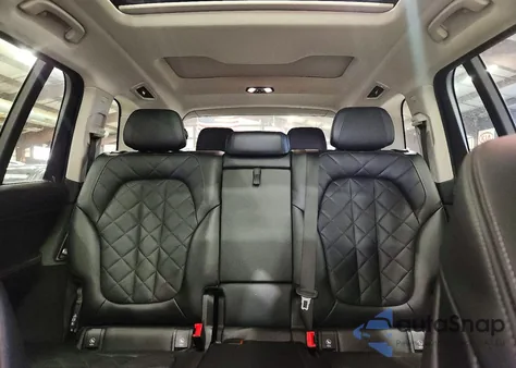 2023 BMW X7 xDrive40I z USA, uszkodzony, nr VIN 5UX23EM00P9S06012